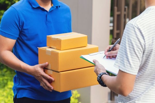 A Cherwell Courier Delivery